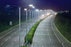 马来西亚吉新山高速公路千万工程